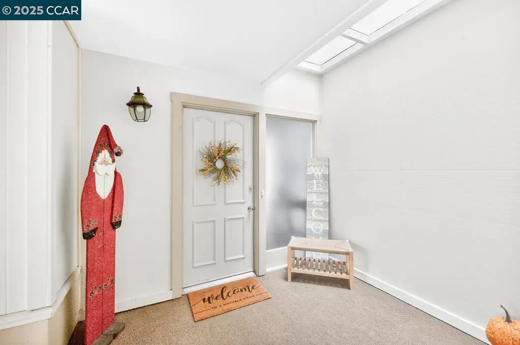 1400 Ptarmigan Dr #2, Walnut Creek, CA 94595 - Image #1