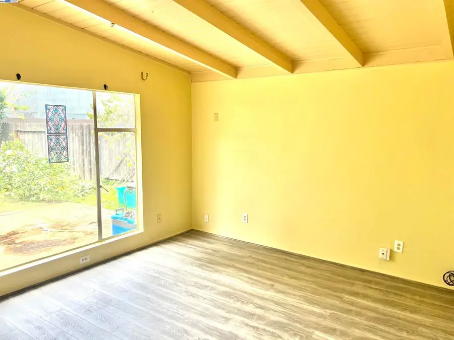 739 M St, Davis, CA 95616 - #3