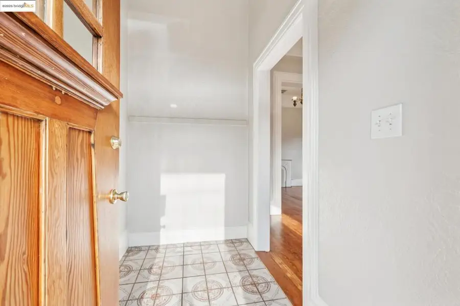 836 20th Street, Oakland, CA 94607 - #2