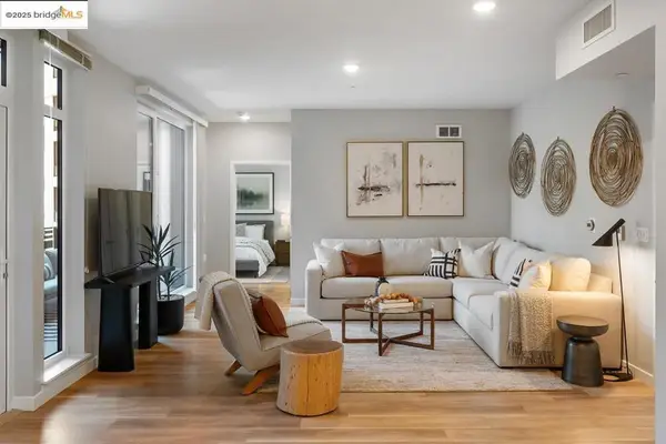 260 Brooklyn Basin Way #400, Oakland, CA 94606