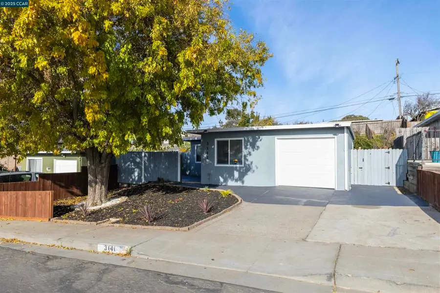 3141 3141 Fairmede Dr, Richmond, CA 94806 - Image #2