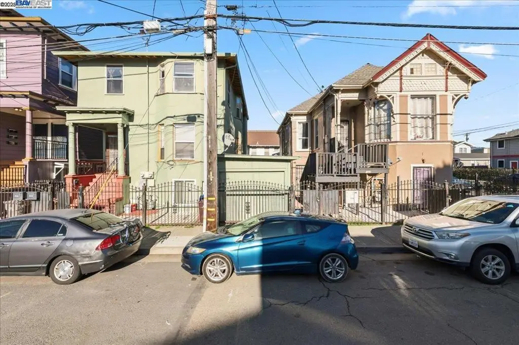 856 21st St, Oakland, CA 94607 - #1