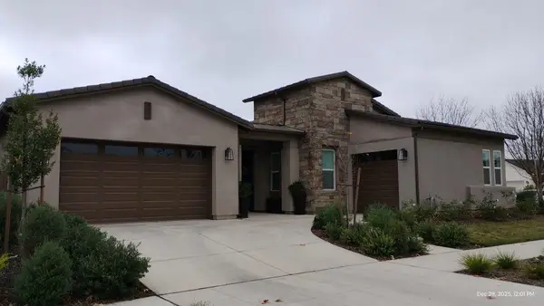 965 Beaver Pond Loop, Madera, CA 93636