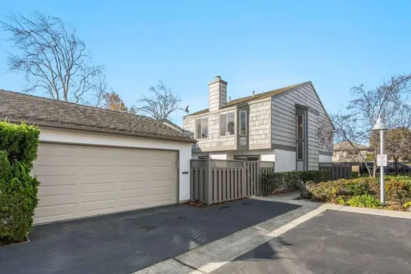 842 Erickson Ln, Foster City, CA 94404