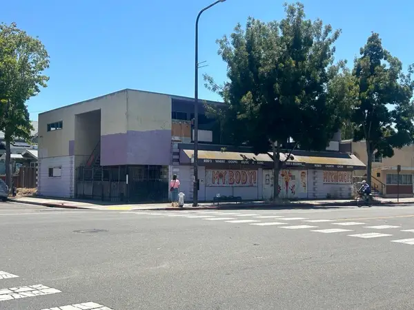 3101 Sacramento St, Berkeley, CA 94702