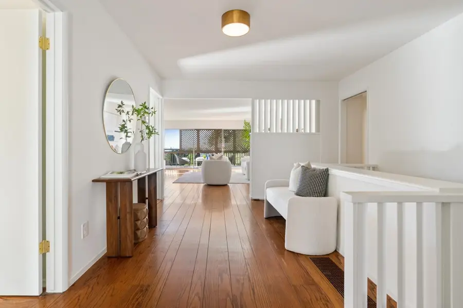 6227 Wood Dr, Oakland, CA 94611 - Image #3