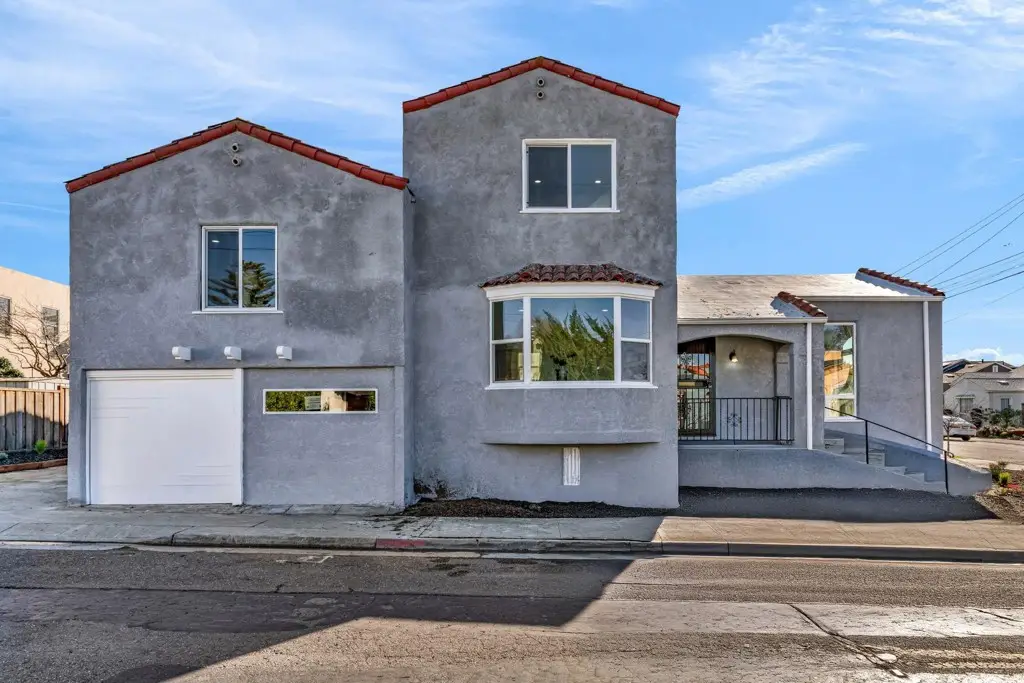 1482 Lincoln, Berkeley, CA 94702 - Image #1