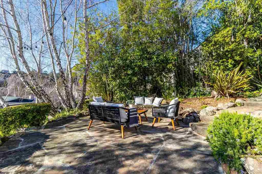 936 936 Mountain Blvd, Oakland, CA 94611 - Image #2