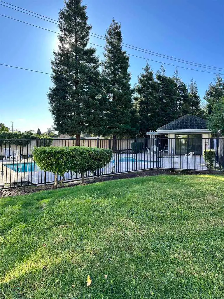 26088 Kay Ave #318, Hayward, CA 94545 - Image #2