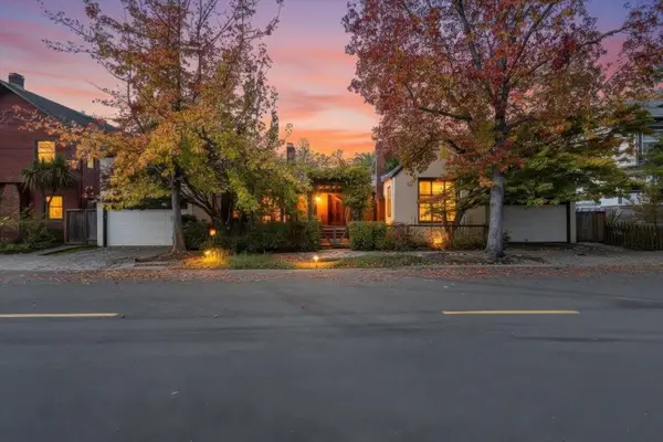 2702 Dana St, Berkeley, CA 94705