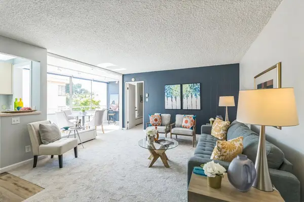 2550 Dana St #2F, Berkeley, CA 94704