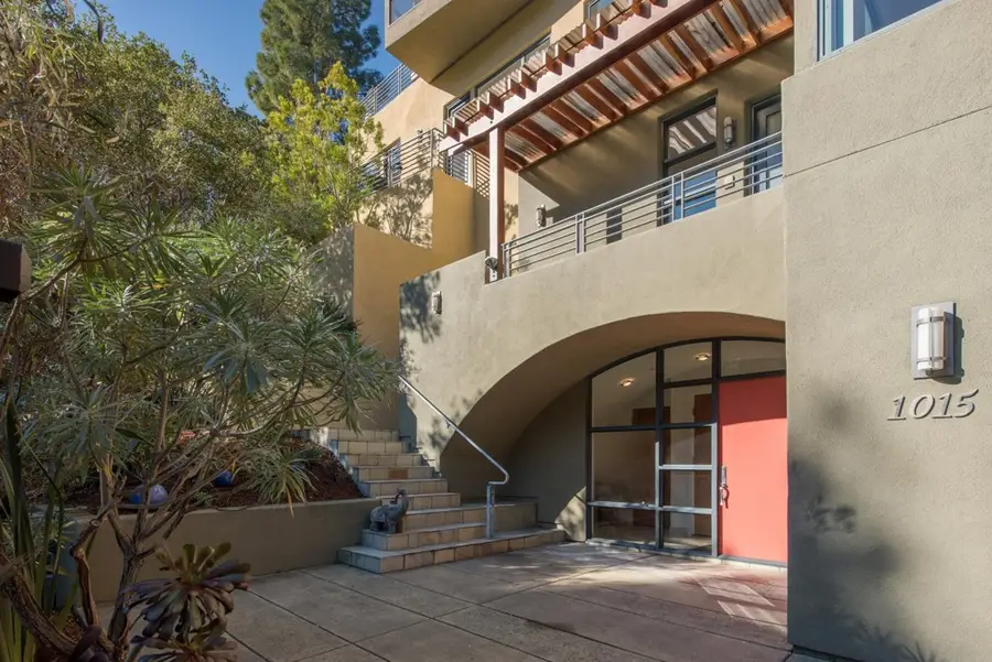 1015 1015 Grand View Dr, Berkeley, CA 94705 - Image #2