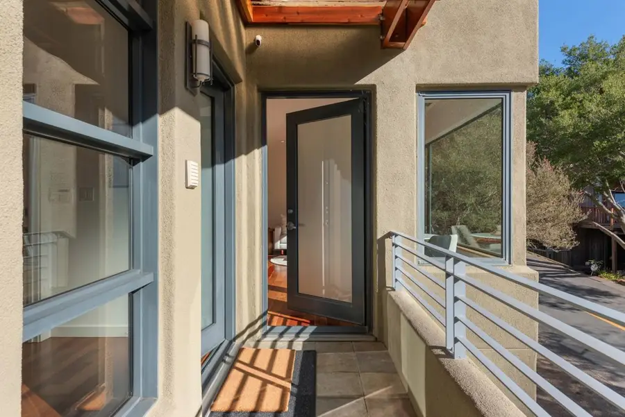 1015 1015 Grand View Dr, Berkeley, CA 94705 - Image #3