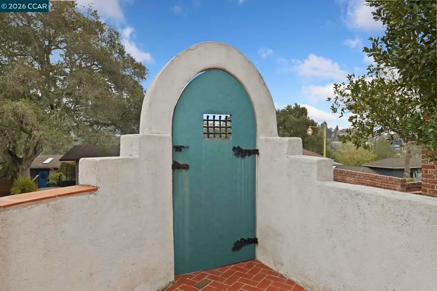 204 204 El Camino Real, Berkeley, CA 94705 - Image #3