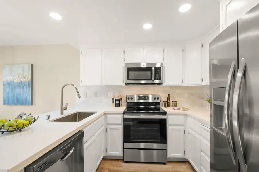 5565 Terra Granada Dr #1B, Walnut Creek, CA 94595 - Image #2