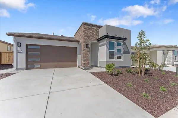 3247 3247 Woody Way, Hollister, CA 95023