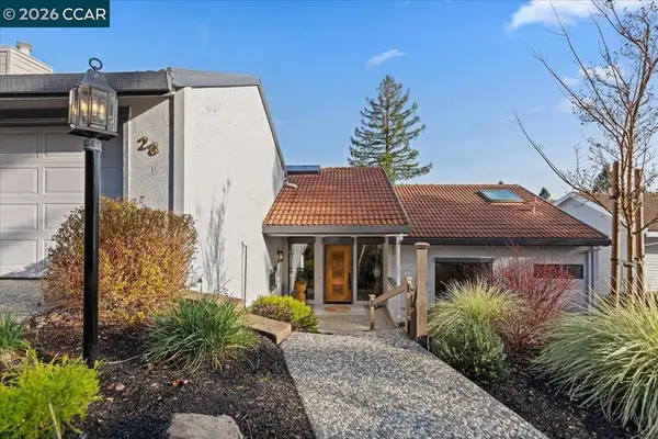 28 Tamarisk, Moraga, CA 94556