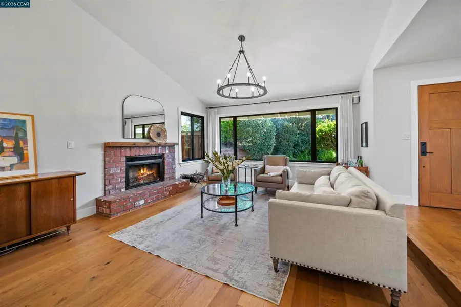 3061 San Miguel Ct, Concord, CA 94518 - Image #2