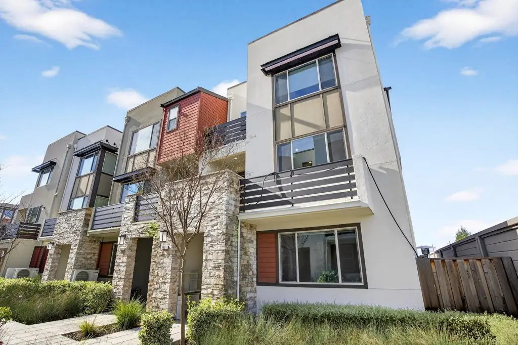 5521 5521 Gracen Way, Dublin, CA 94568 - #1