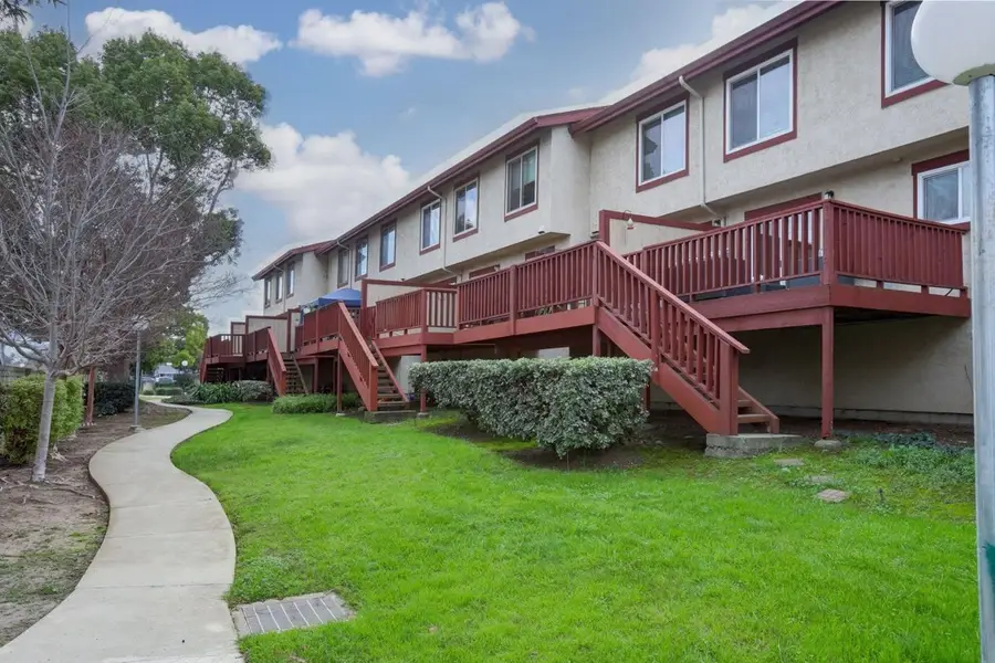 39904 Lindsay Mcdermott Ln, Fremont, CA 94538 - #3