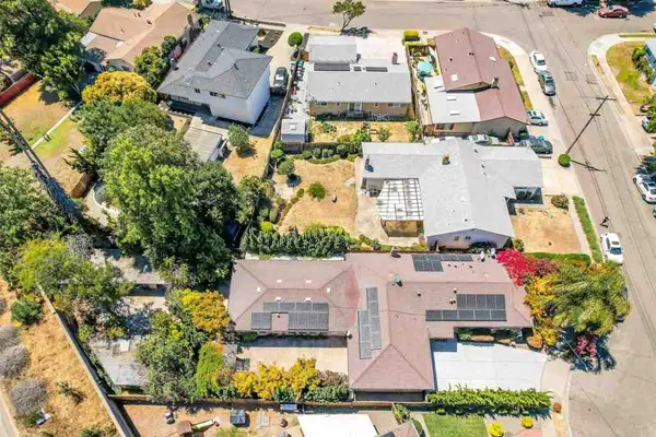 512 512 Teasdale Pl, Hayward, CA 94544