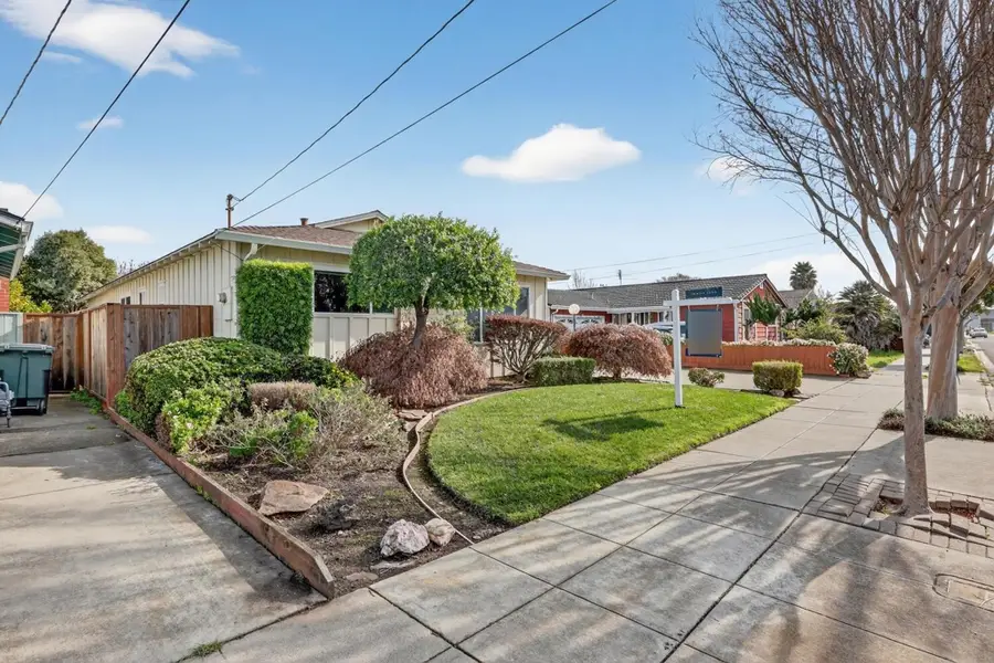 13912 Aurora Dr, San Leandro, CA 94577 - Image #3