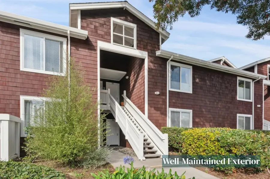 220 Marina Lakes Dr, Richmond, CA 94804 - Image #2