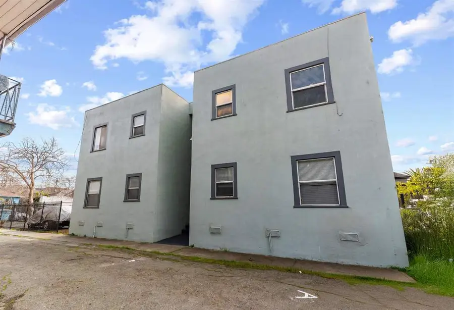 2238 7th, Berkeley, CA 94710 - #3