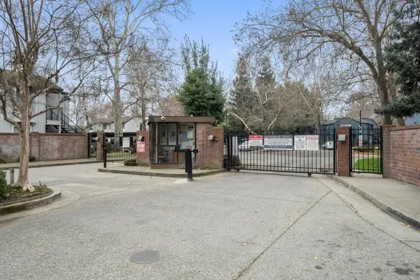 3591 Quail Lakes Dr #21, Stockton, CA 95207