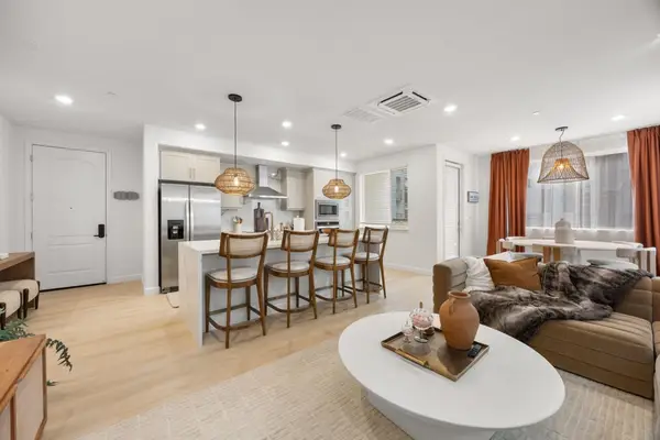 3281 3281 Eagle Ct Dr #201, San Jose, CA 95117