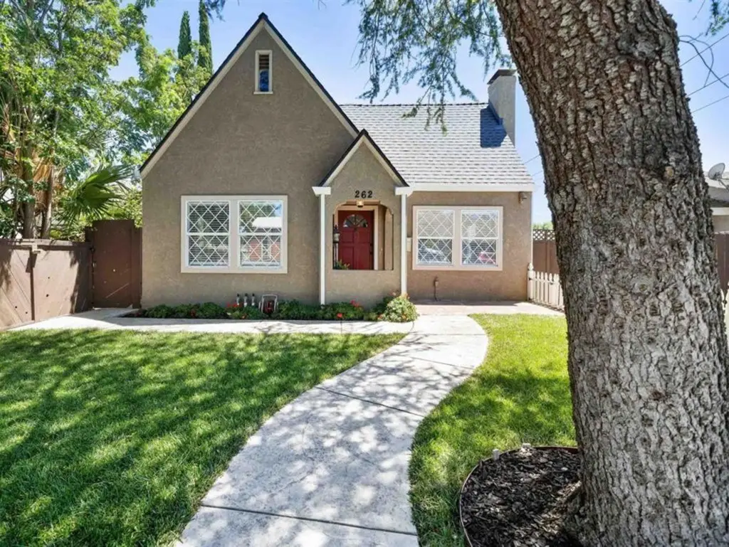 262 W Lowell Ave, Tracy, CA 95376 - #1