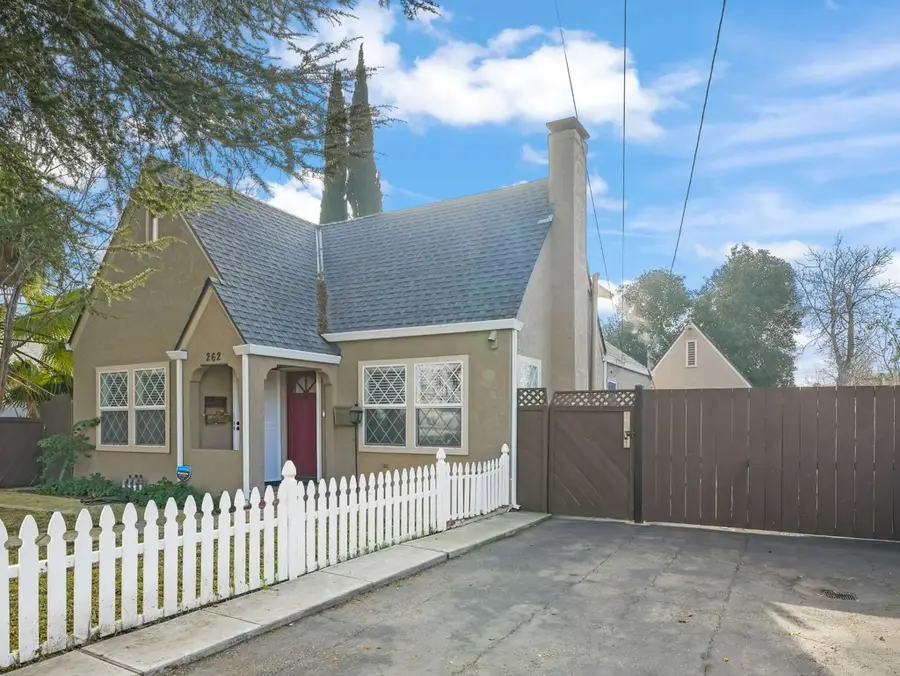 262 W Lowell Ave, Tracy, CA 95376 - #2