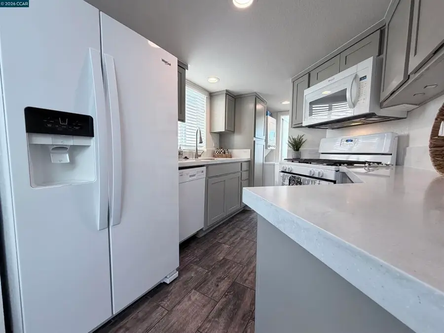 16711 Marsh Creek Rd, Clayton, CA 94517 - #2