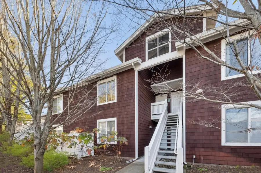 212 Bayside Ct, Richmond, CA 94804 - Image #2