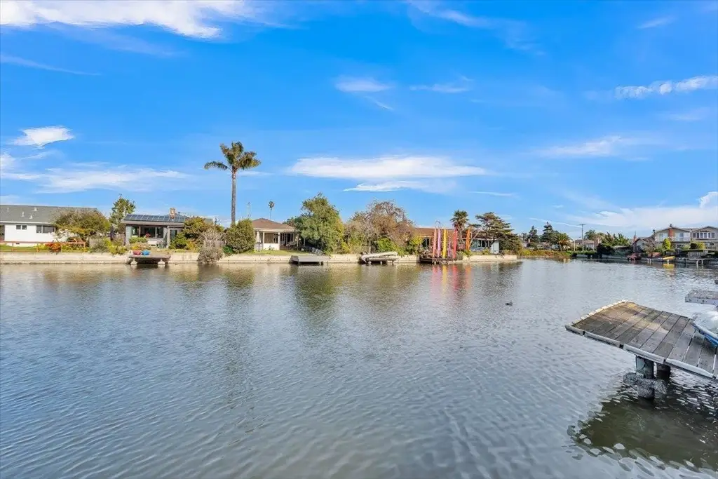 2819 Bayview Dr, Alameda, CA 94501 - Image #1