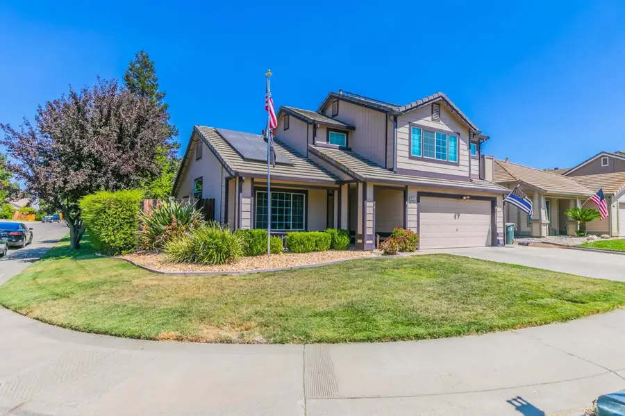 690 Woodard Way, Dixon, CA 95620 - #2