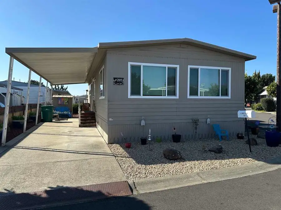 1150 W Winton Ave., Hayward, CA 94545 - #2