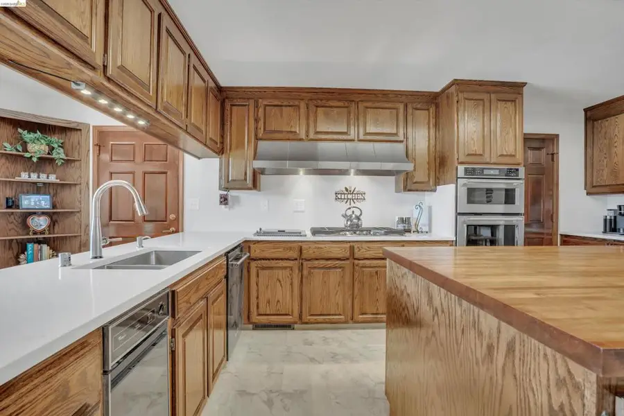 3622 Delancey Ln, Concord, CA 94519 - #2