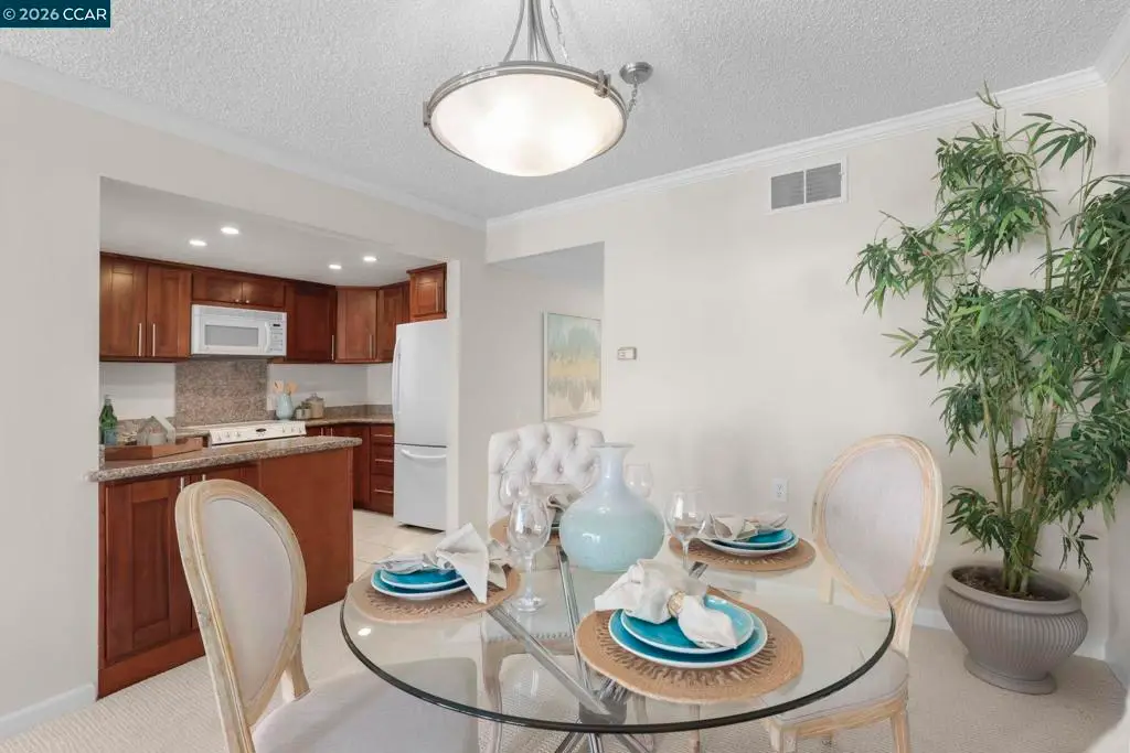 1525 Canyonwood Ct #4, Walnut Creek, CA 94595 - #1