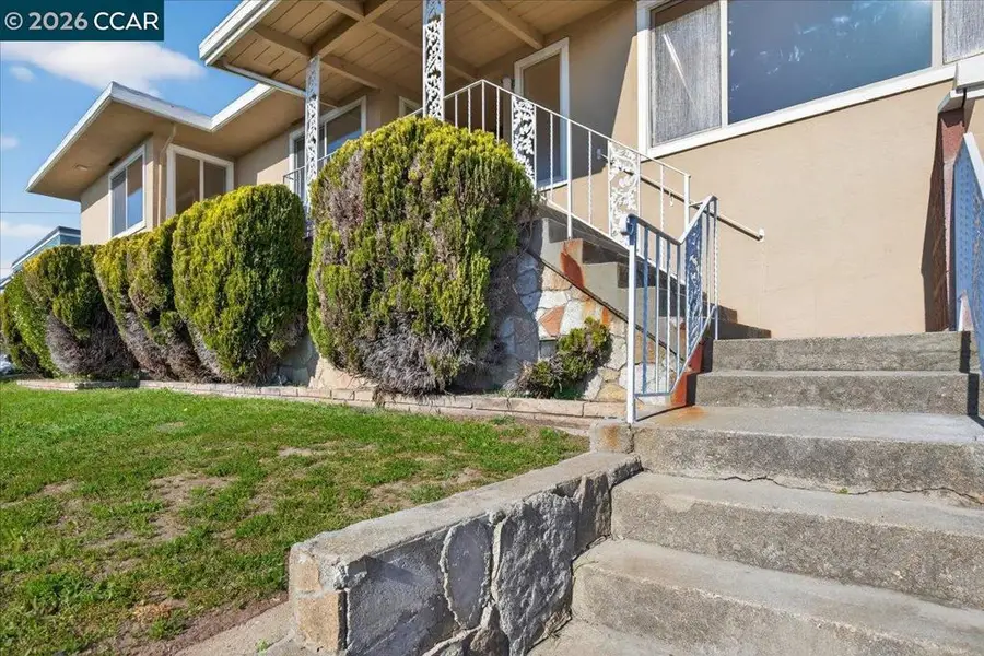 1374 Santa Clara Street, Richmond, CA 94804 - #2