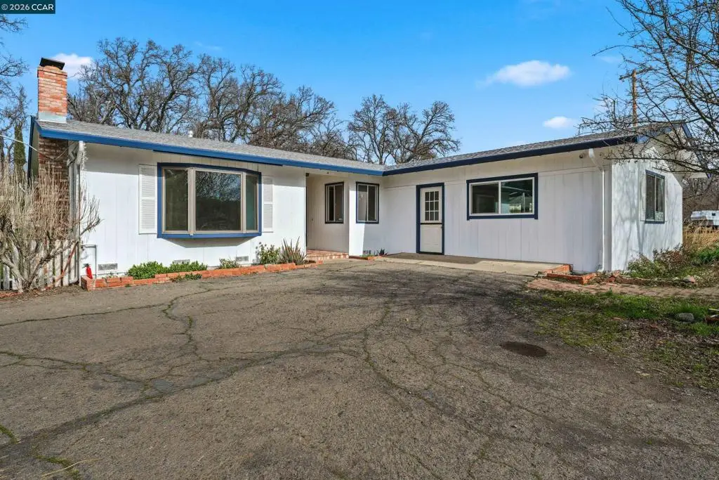 15420 Rumsey Rd, Clearlake, CA 95422 - #1