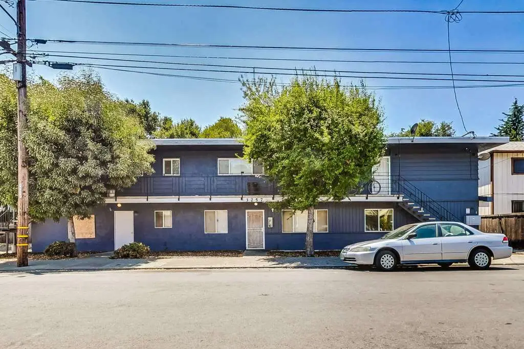 3257 Delaware St, Oakland, CA 94602 - #1