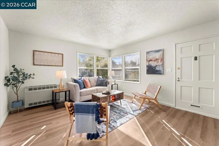 4137 West St, Oakland, CA 94608 - #3