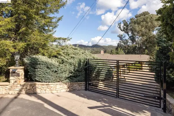 4450 4450 Turner Ave, Oakland, CA 94605