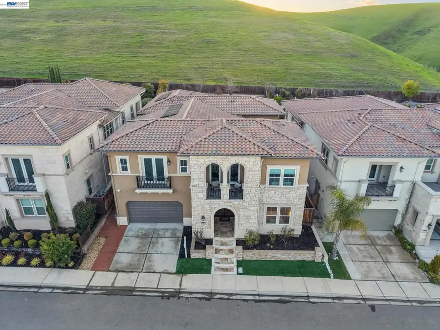 2094 Elderberry Dr, San Ramon, CA 94582 - #2