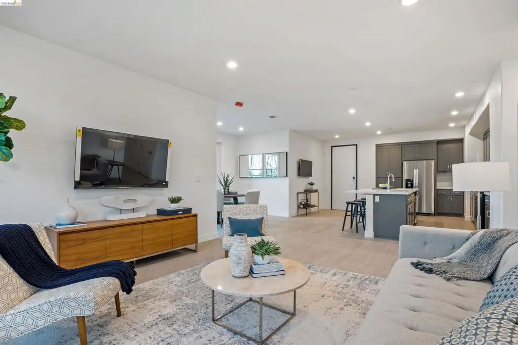 500 Somi Ct #301, Hayward, CA 94544 - #1