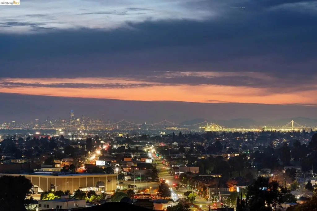 7807 Outlook Ave, Oakland, CA 94605 - #1