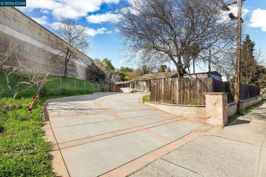 4820 Blum Rd, Martinez, CA 94553 - #3