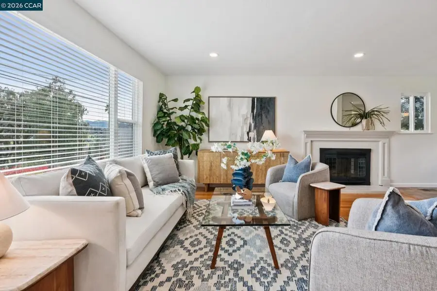 1315 El Curtola, Lafayette, CA 94549 - #2