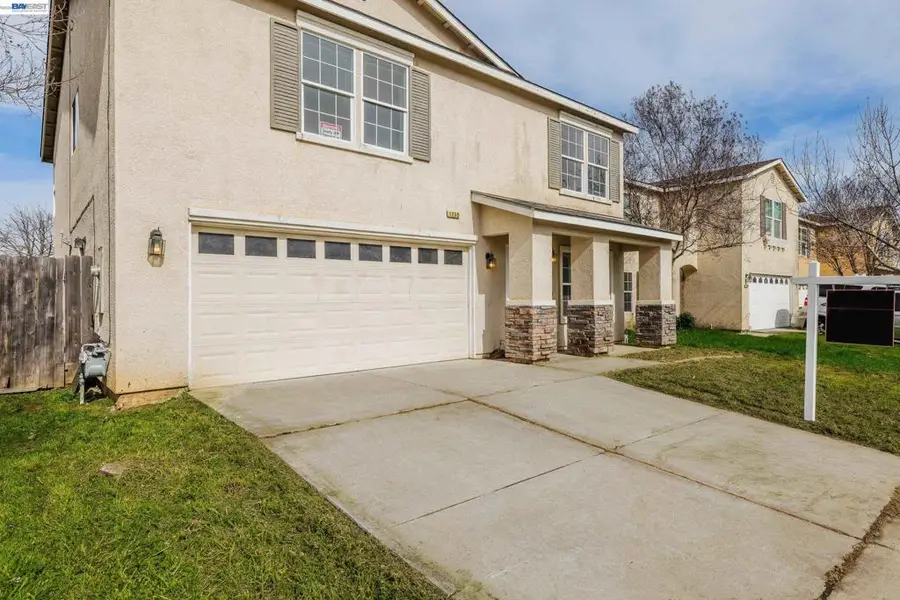 1255 Day Light Dr, Merced, CA 95348 - #3